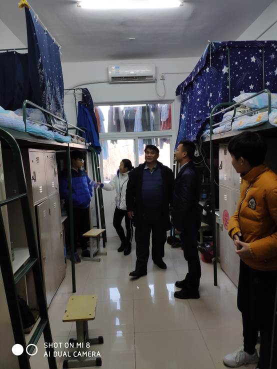 说明: D:\用户目录\我的文档\Tencent Files\1023942769\FileRecv\MobileFile\IMG_20181228_164129.jpg